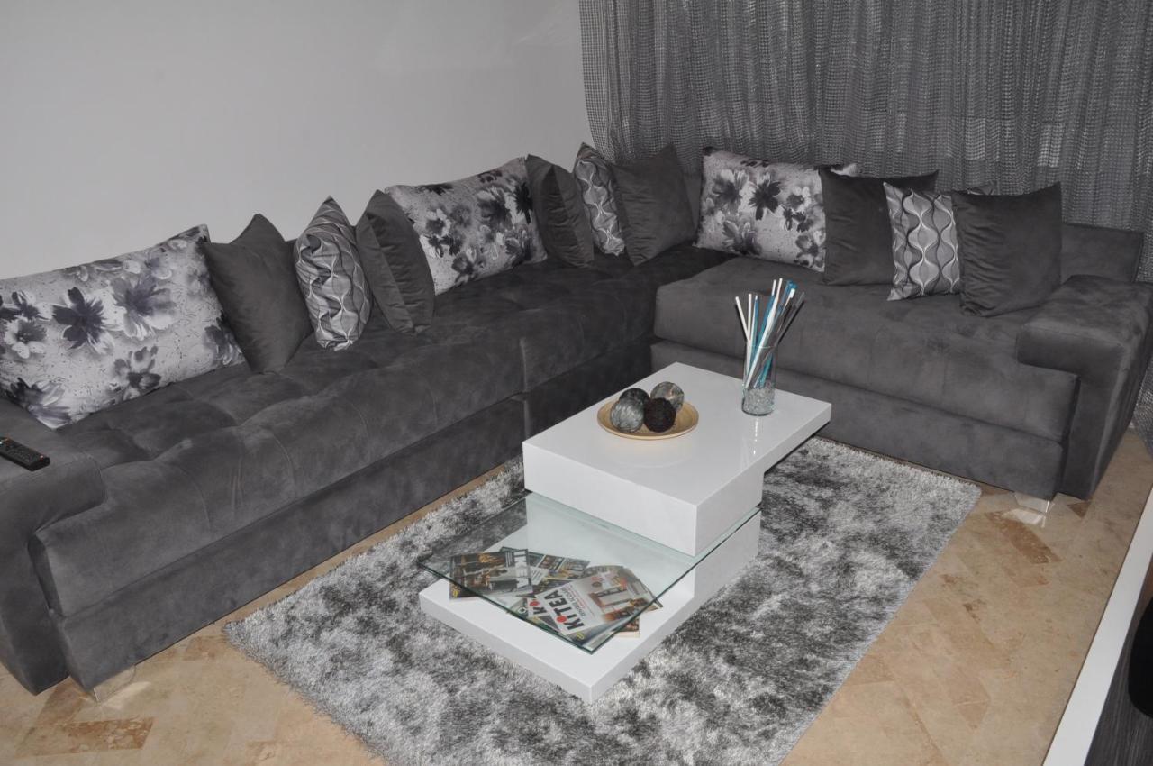 Val Fleuri Apartment With Balcony, カサブランカ エクステリア 写真